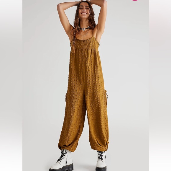NWT Free People Sarah Jumpsuit Size Small - Picture 1 of 17